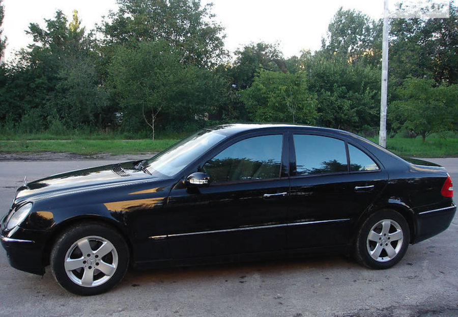 Продам Mercedes-Benz E-Class 240 4 matic 2005 года в Киеве