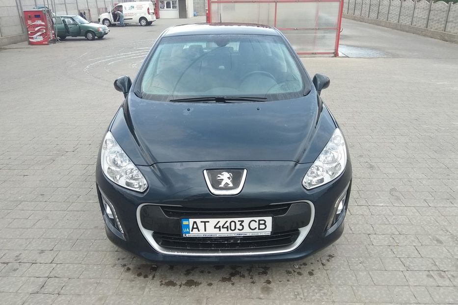 Продам Peugeot 308 2012 года в Ивано-Франковске