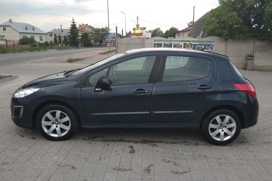 Продам Peugeot 308 2012 года в Ивано-Франковске