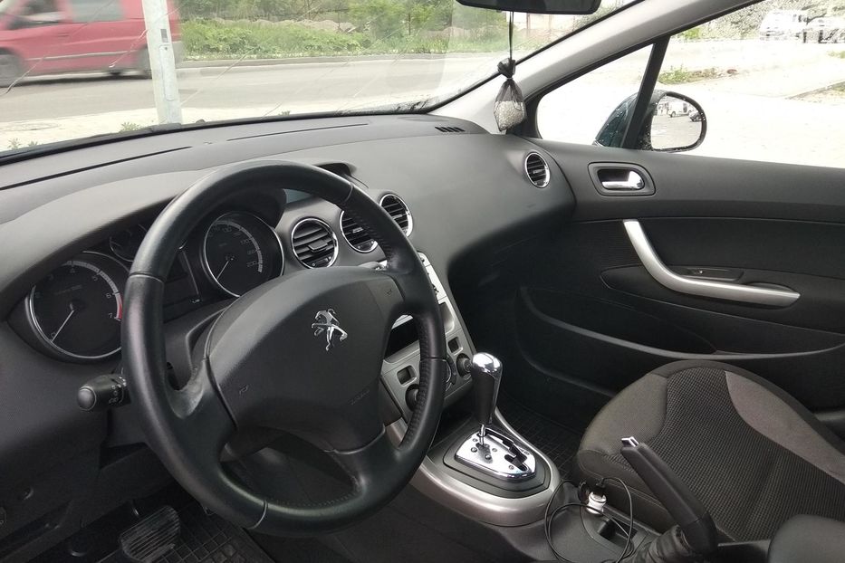 Продам Peugeot 308 2012 года в Ивано-Франковске