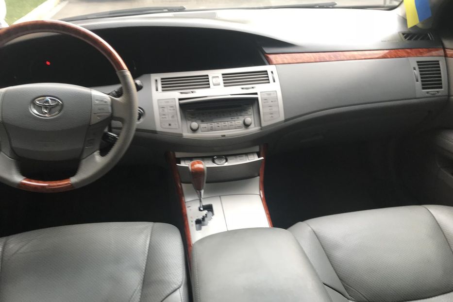 Продам Toyota Avalon Limited+distronic 2006 года в Киеве