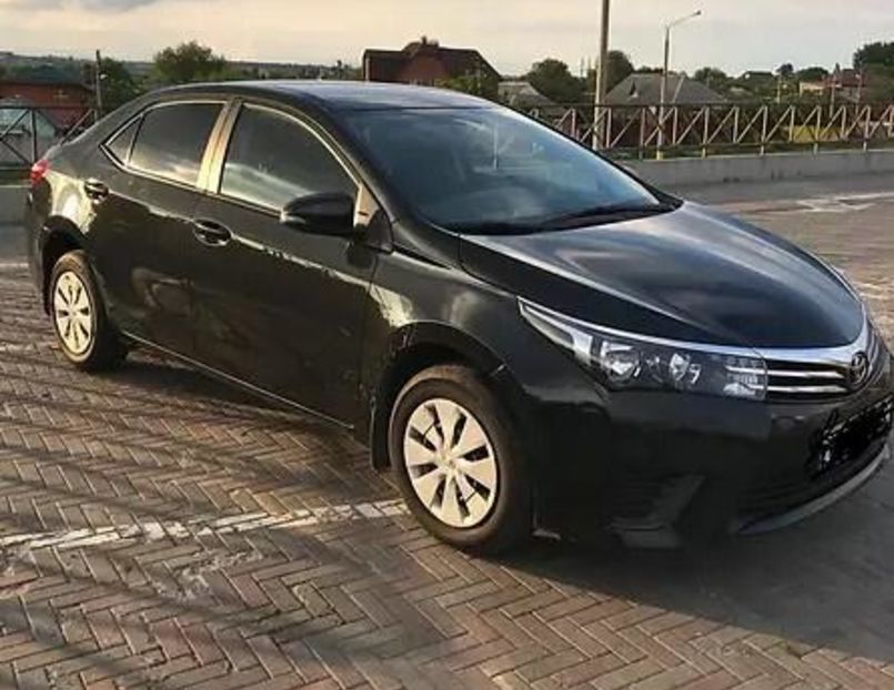 Продам Toyota Corolla 2016 года в Харькове