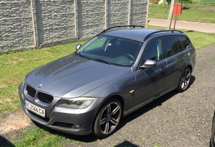 Продам BMW 320 2010 года в Луцке