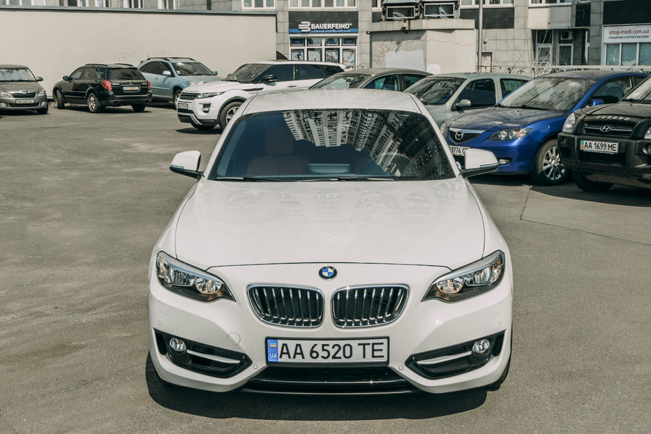 Продам BMW 2 Series 230i xdrive sportline 2017 года в Киеве