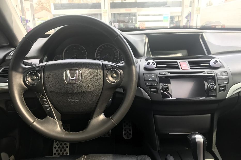 Продам Honda Accord 2014 года в Одессе