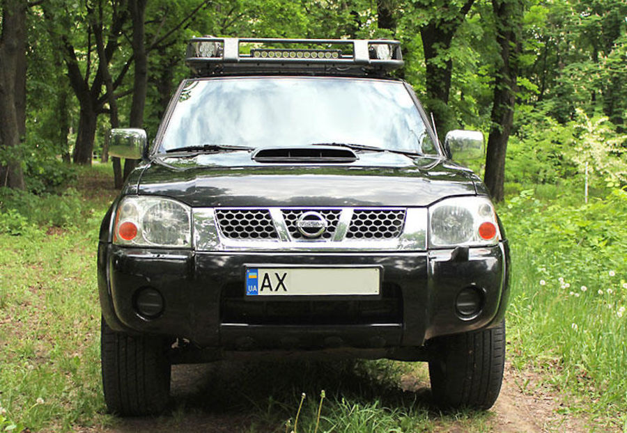 Продам Nissan NP300 2010 года в Харькове
