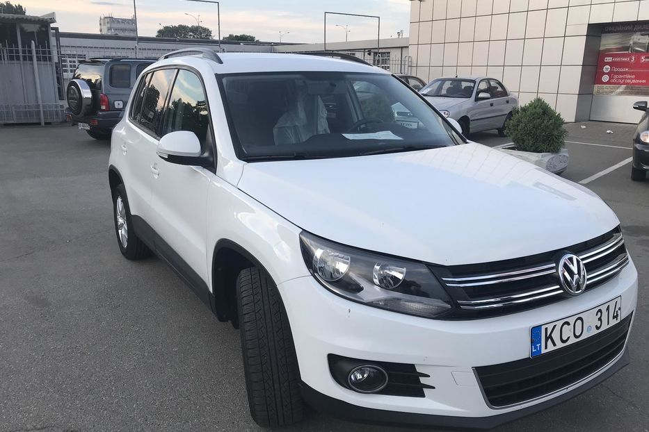 Продам Volkswagen Tiguan 2015 года в Киеве