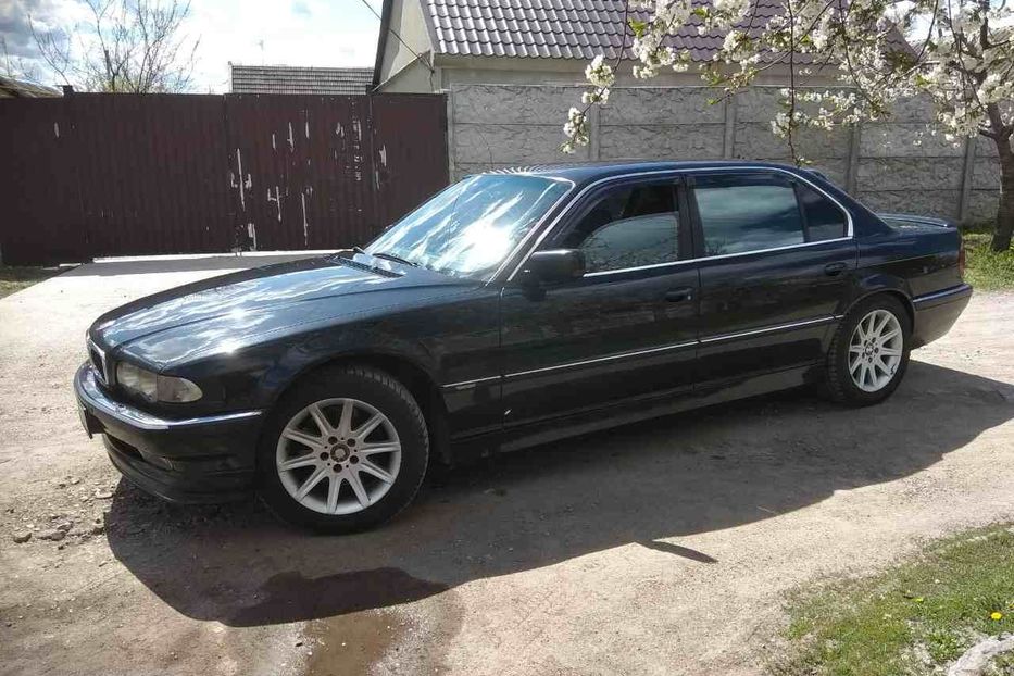 Продам BMW 740 2001 года в г. Каменское, Днепропетровская область