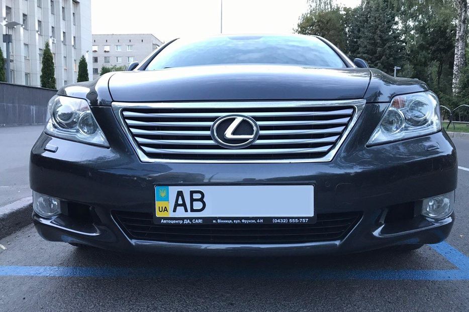 Продам Lexus LS 460 2011 года в Виннице