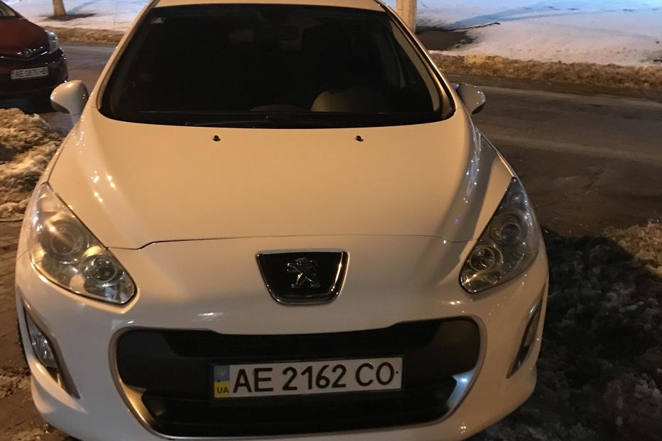 Продам Peugeot 308 2011 года в Днепре