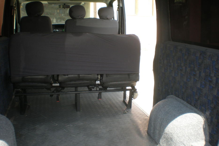 Продам Renault Master пасс. пассажир 9 мест 2006 года в Черновцах