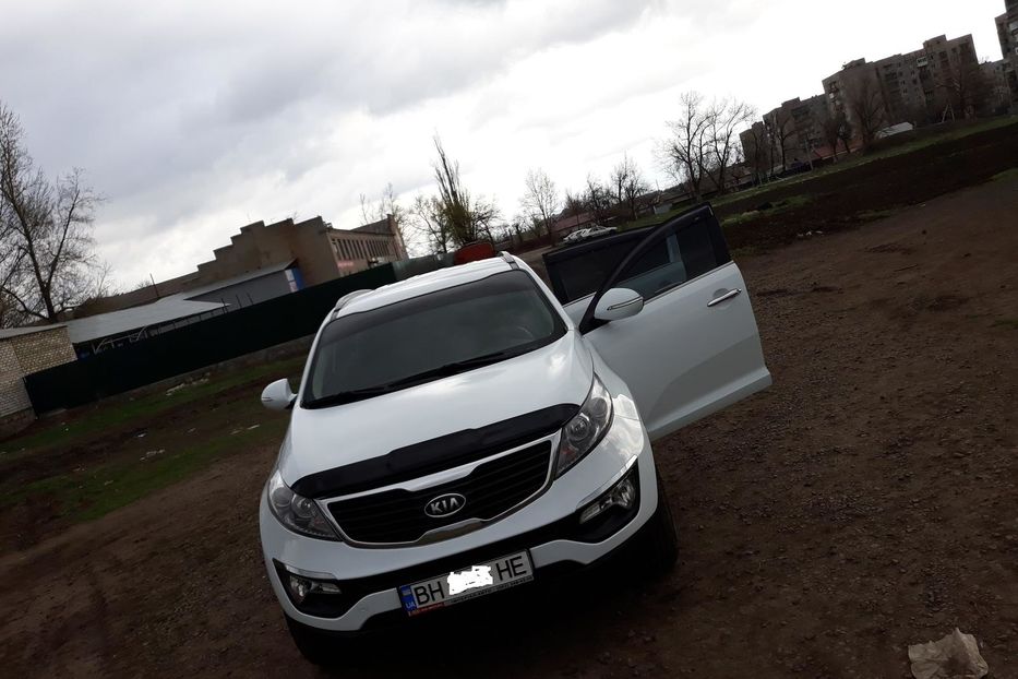 Продам Kia Sportage 2011 года в г. Снежное, Донецкая область