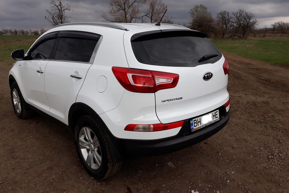 Продам Kia Sportage 2011 года в г. Снежное, Донецкая область