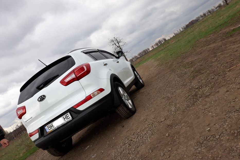 Продам Kia Sportage 2011 года в г. Снежное, Донецкая область