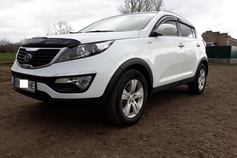 Продам Kia Sportage 2011 года в г. Снежное, Донецкая область