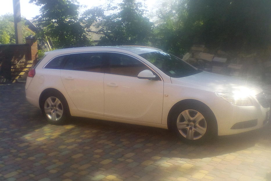 Продам Opel Insignia 2011 года в Луцке