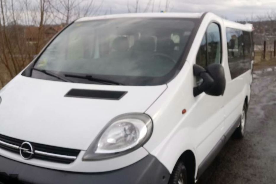 Продам Opel Vivaro пасс. 2005 года в г. Трускавец, Львовская область