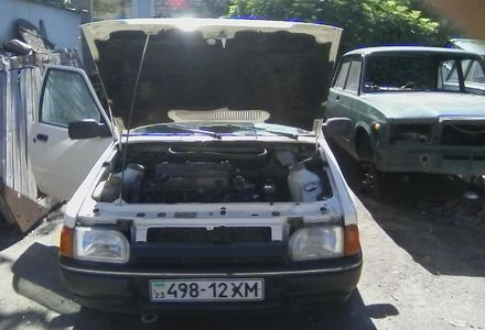 Продам Ford Escort 1988 года в г. Канев, Черкасская область