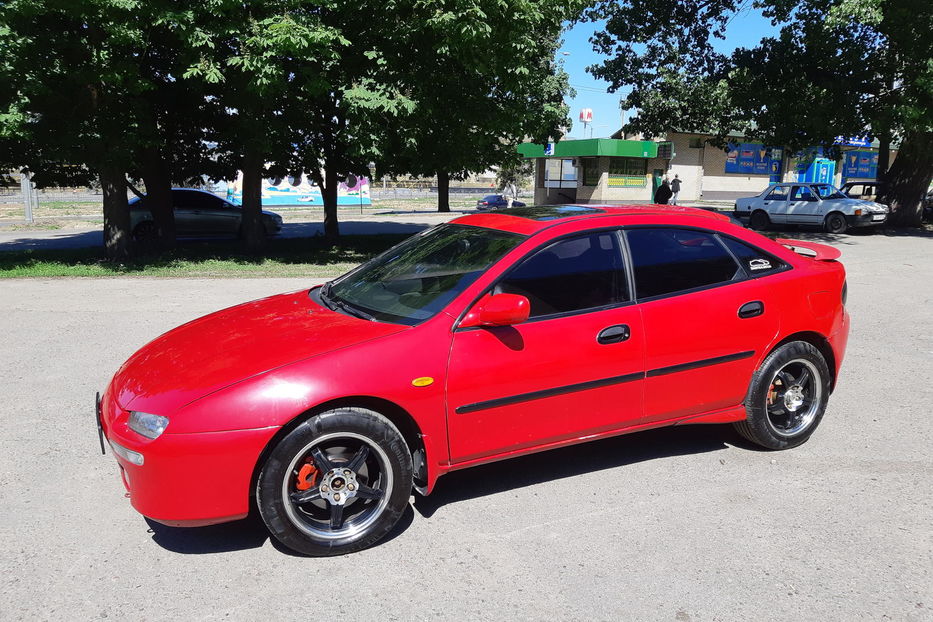 Продам Mazda 323 1995 года в Харькове