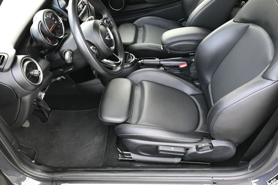 Продам MINI Cooper S 2015 года в Днепре
