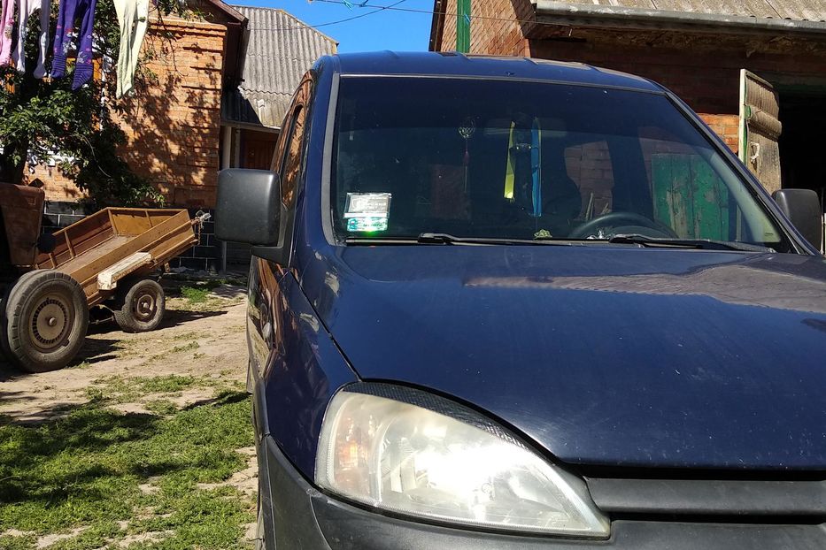 Продам Opel Combo пасс. 2002 года в Виннице