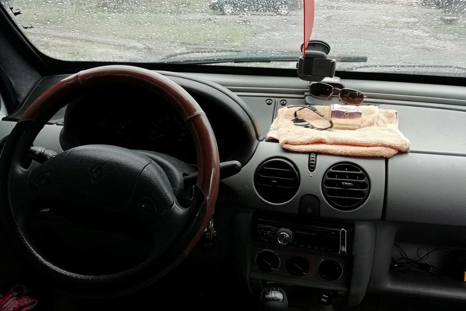 Продам Renault Kangoo пасс. 2001 года в Киеве