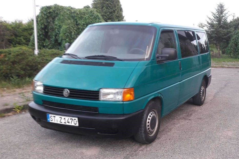 Продам Volkswagen T4 (Transporter) пасс. 2001 года в Киеве