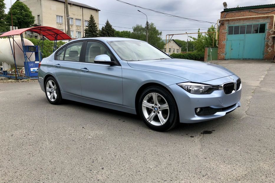 Продам BMW 328 2.0D 2014 года в Сумах