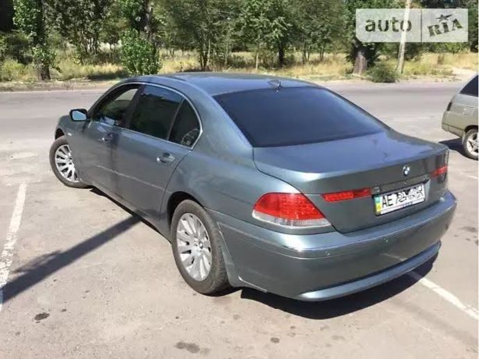 Продам BMW 745 Long e66 2002 года в г. Кривой Рог, Днепропетровская область
