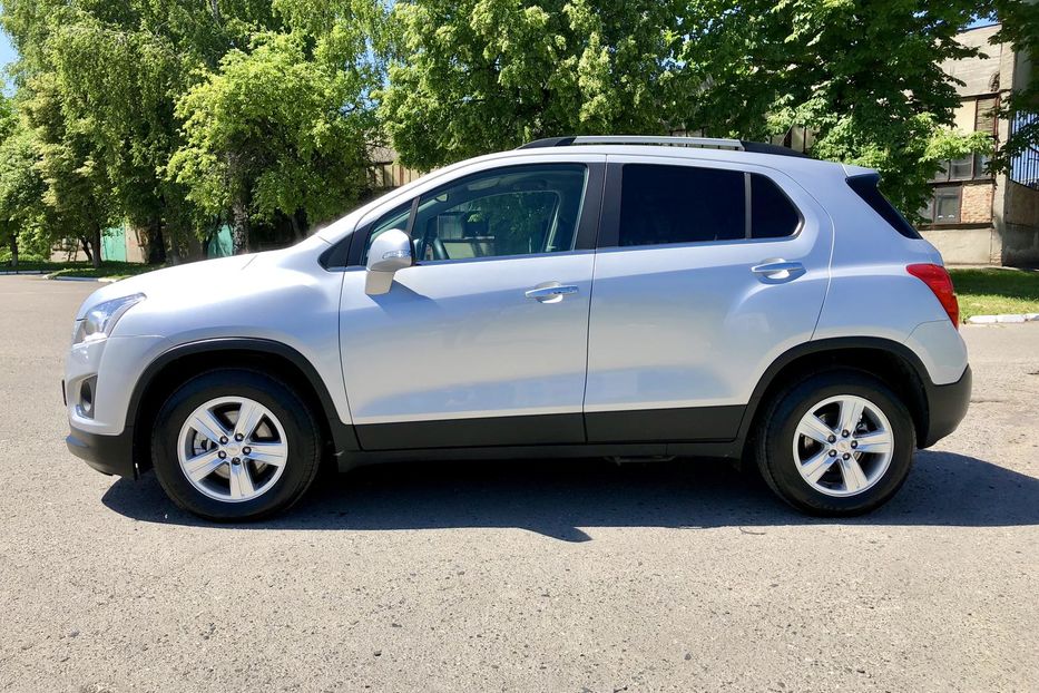 Продам Chevrolet Tracker 1.8 4x4 2015 года в Сумах