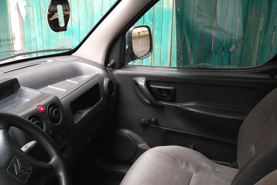 Продам Citroen Berlingo пасс. 2007 года в Киеве