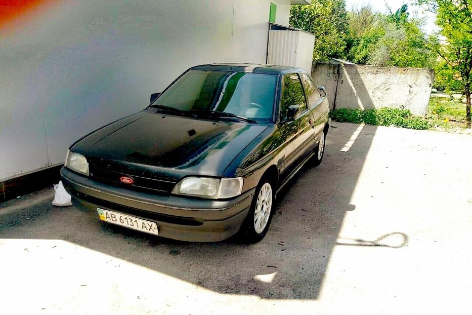 Продам Ford Escort купе 1991 года в Виннице