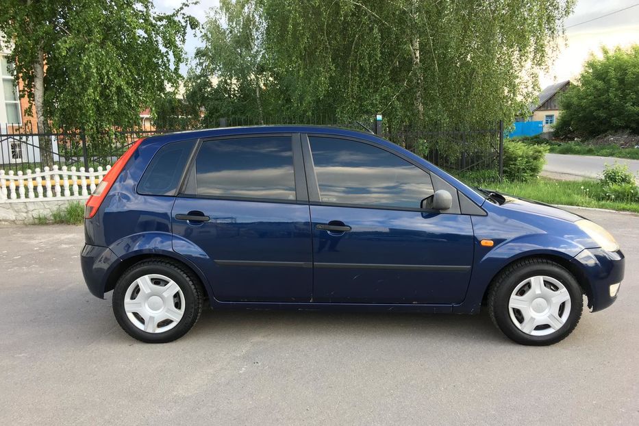 Продам Ford Fiesta 2003 года в Харькове