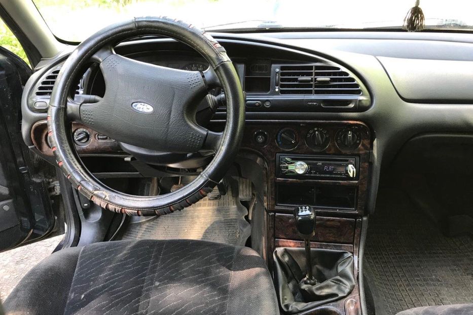 Продам Ford Mondeo Мк1 1994 года в г. Кривой Рог, Днепропетровская область