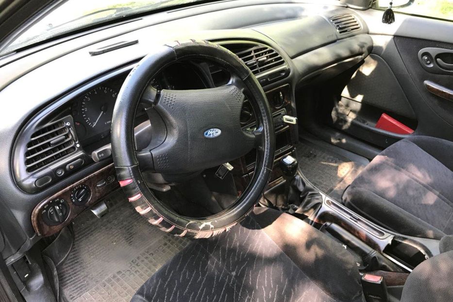 Продам Ford Mondeo Мк1 1994 года в г. Кривой Рог, Днепропетровская область