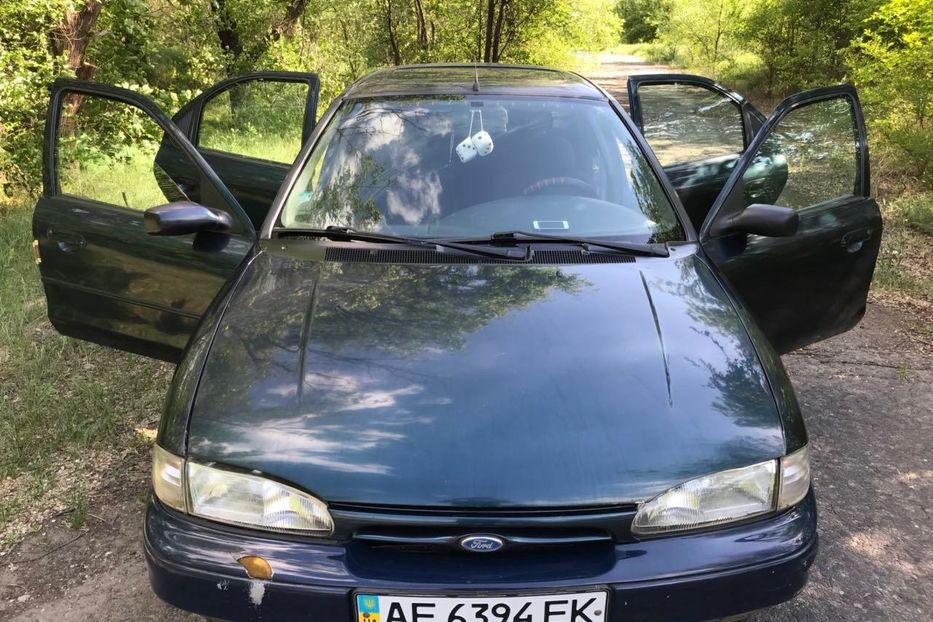 Продам Ford Mondeo Мк1 1994 года в г. Кривой Рог, Днепропетровская область