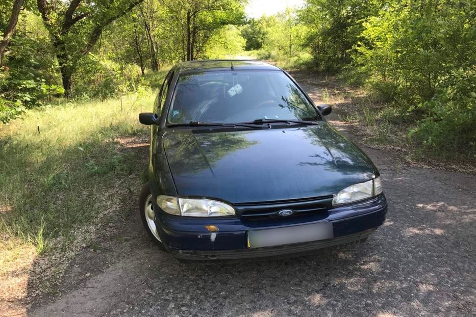 Продам Ford Mondeo Мк1 1994 года в г. Кривой Рог, Днепропетровская область