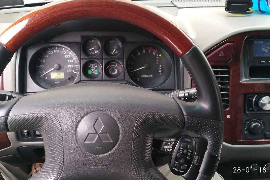 Продам Mitsubishi Pajero Вагон 2006 года в Житомире