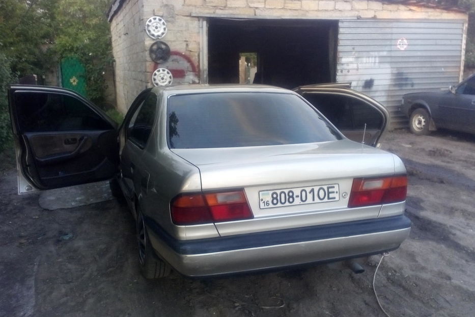 Продам Nissan Primera 1993 года в Одессе