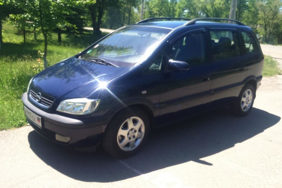 Продам Opel Zafira 2003 года в Донецке