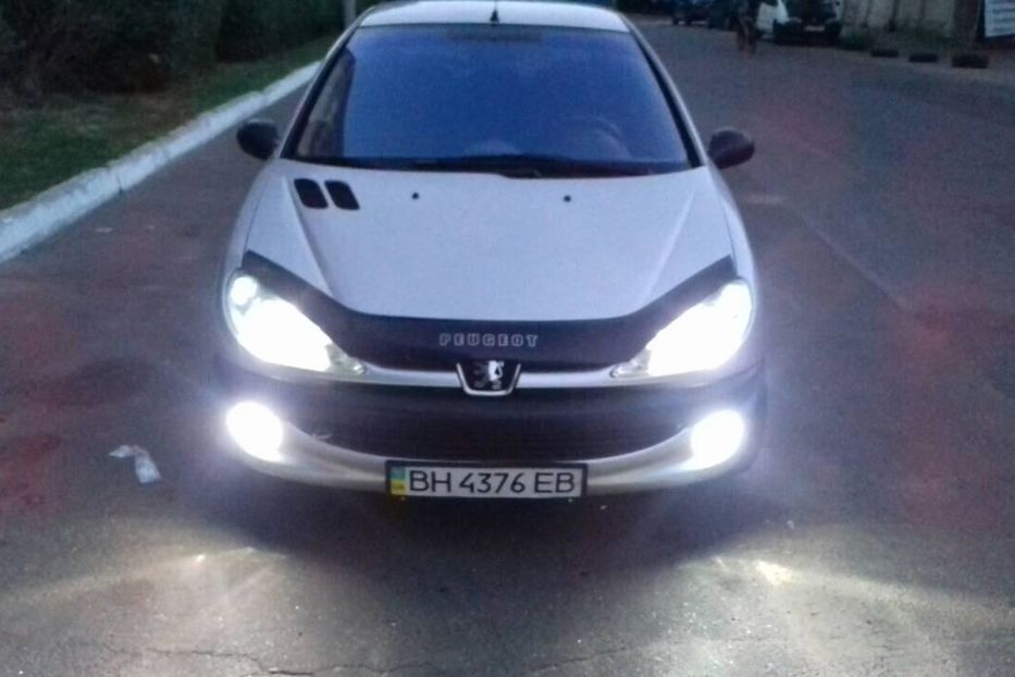 Продам Peugeot 206 2002 года в Одессе