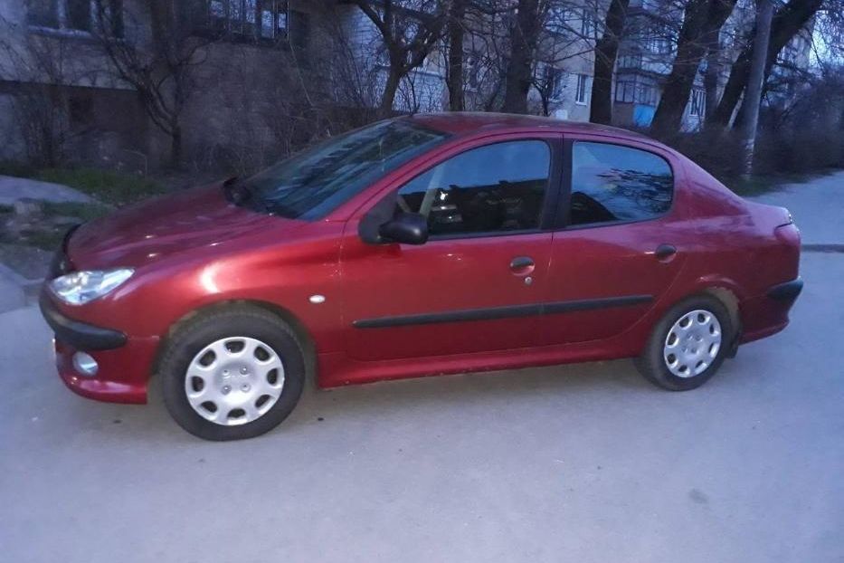 Продам Peugeot 206 2008 года в Виннице