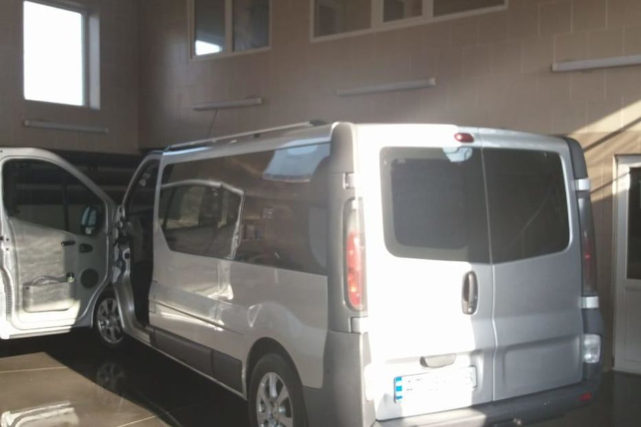 Продам Renault Trafic пасс. 2005 года в г. Долина, Ивано-Франковская область