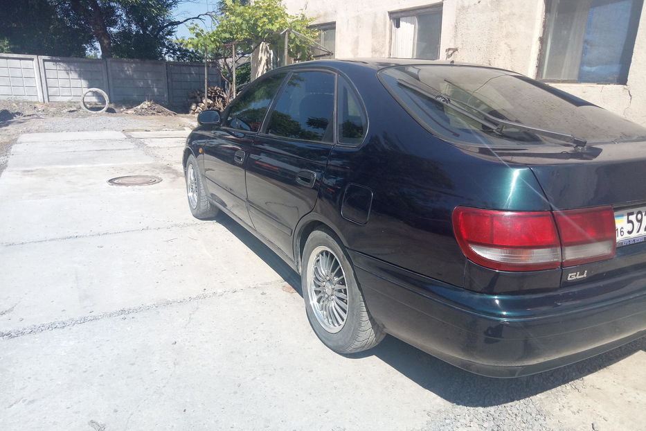 Продам Toyota Carina 1993 года в Одессе