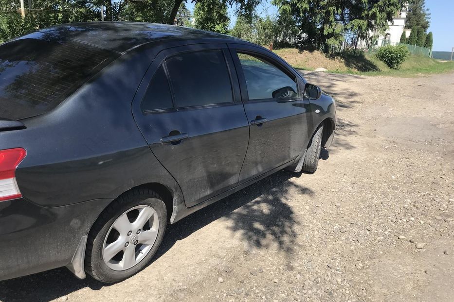 Продам Toyota Yaris 2006 года в г. Бурштын, Ивано-Франковская область