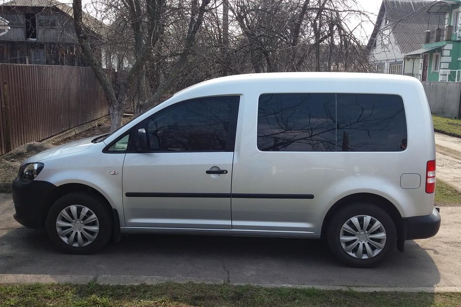 Продам Volkswagen Caddy пасс. 2011 года в г. Бахмач, Черниговская область