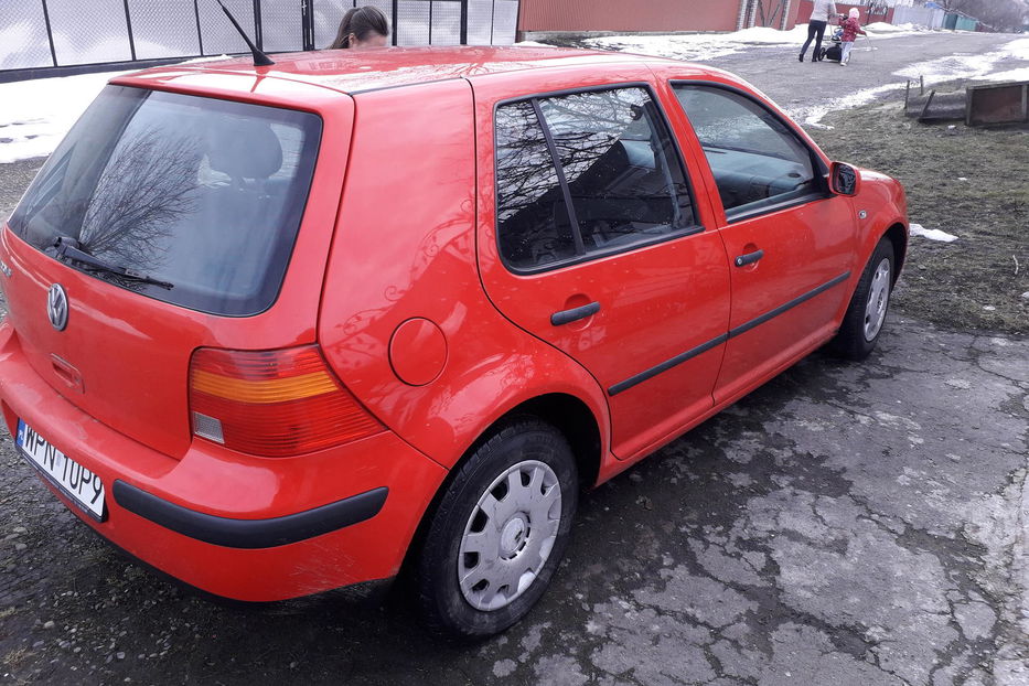 Продам Volkswagen Golf IV 2000 года в Черновцах