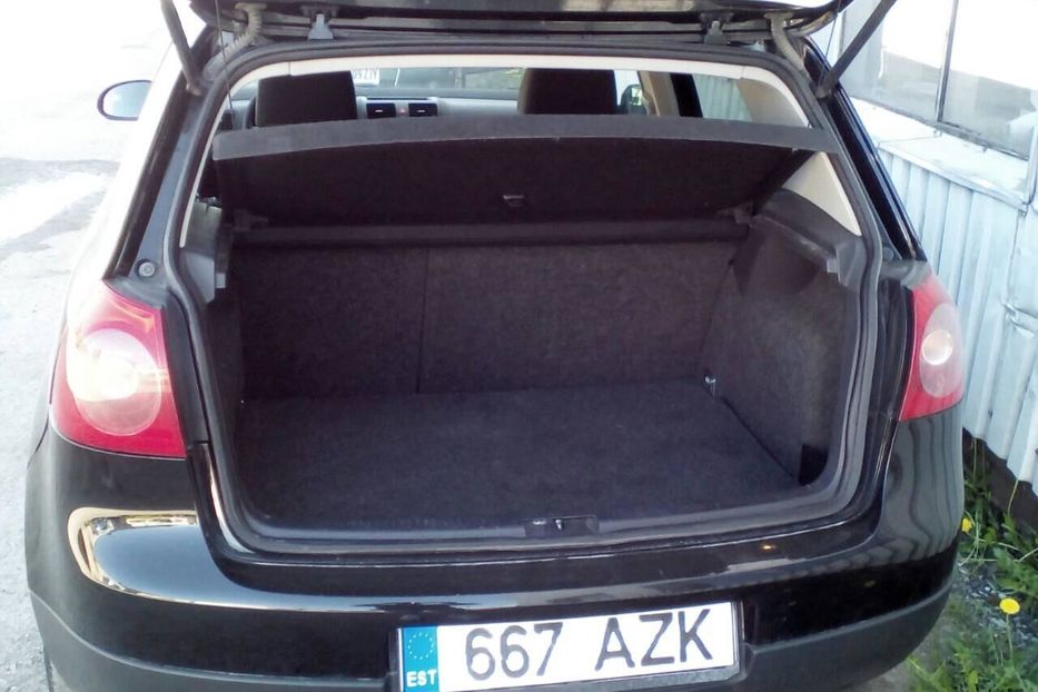 Продам Volkswagen Golf V 2006 года в Киеве