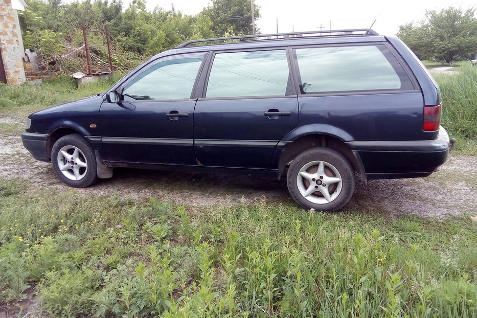 Продам Volkswagen Passat B4 Универсал 1995 года в Харькове