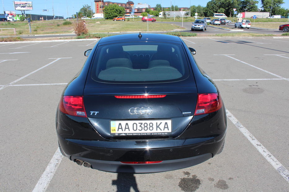 Продам Audi TT 2.0 TFSI Quattro CCZA DSG6 2010 года в Киеве